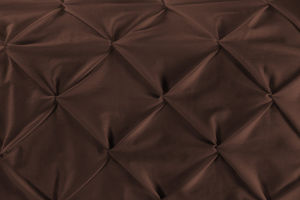 Chocolate Pinch Bed Runner