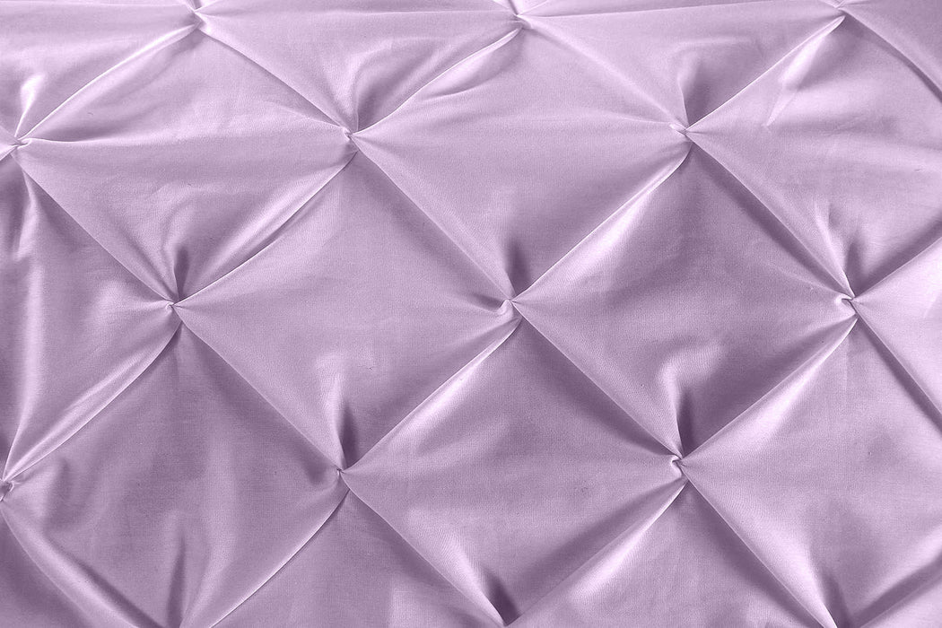 Lilac Pinch Bed Runner