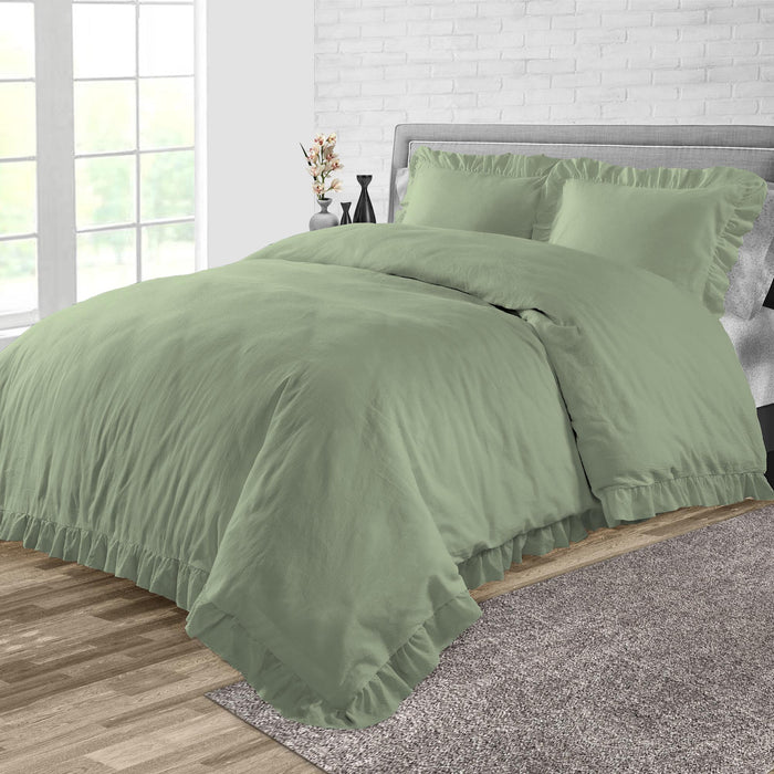 Moss Trimmed Ruffled Duvet Cover