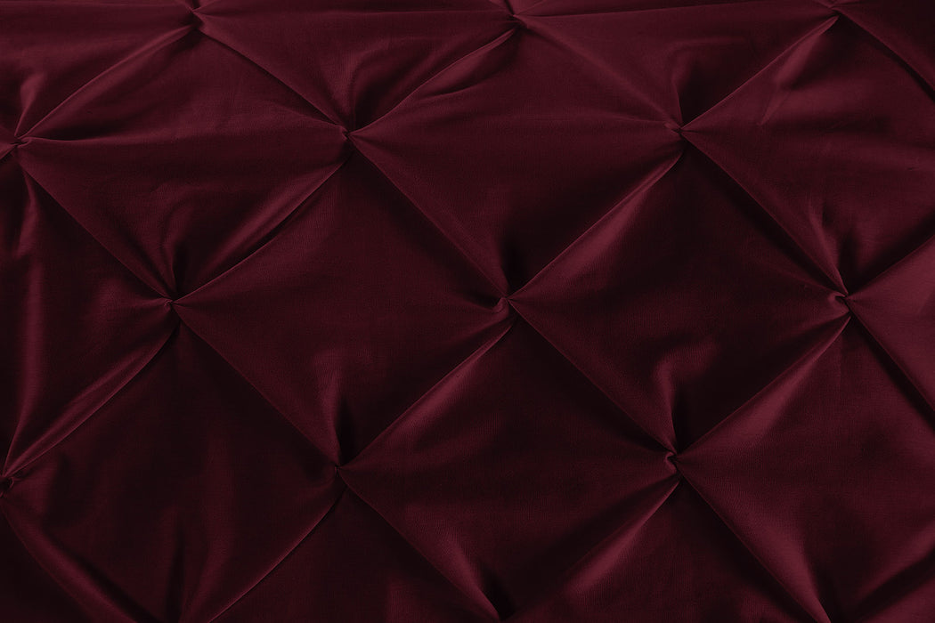 Wine Pinch Bed Runner