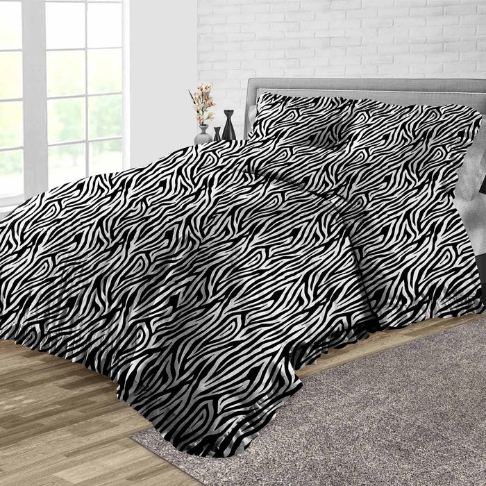 Zebra Print Trimmed Ruffled Duvet Cover